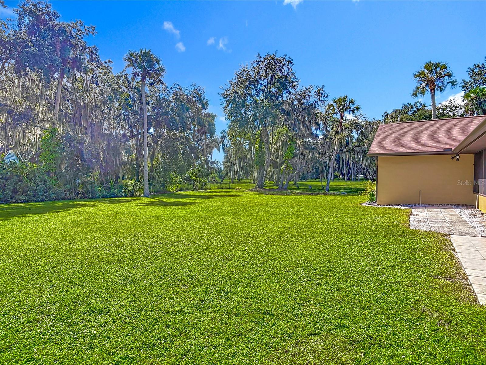 INDIAN MOUND VILLAGE - Residential