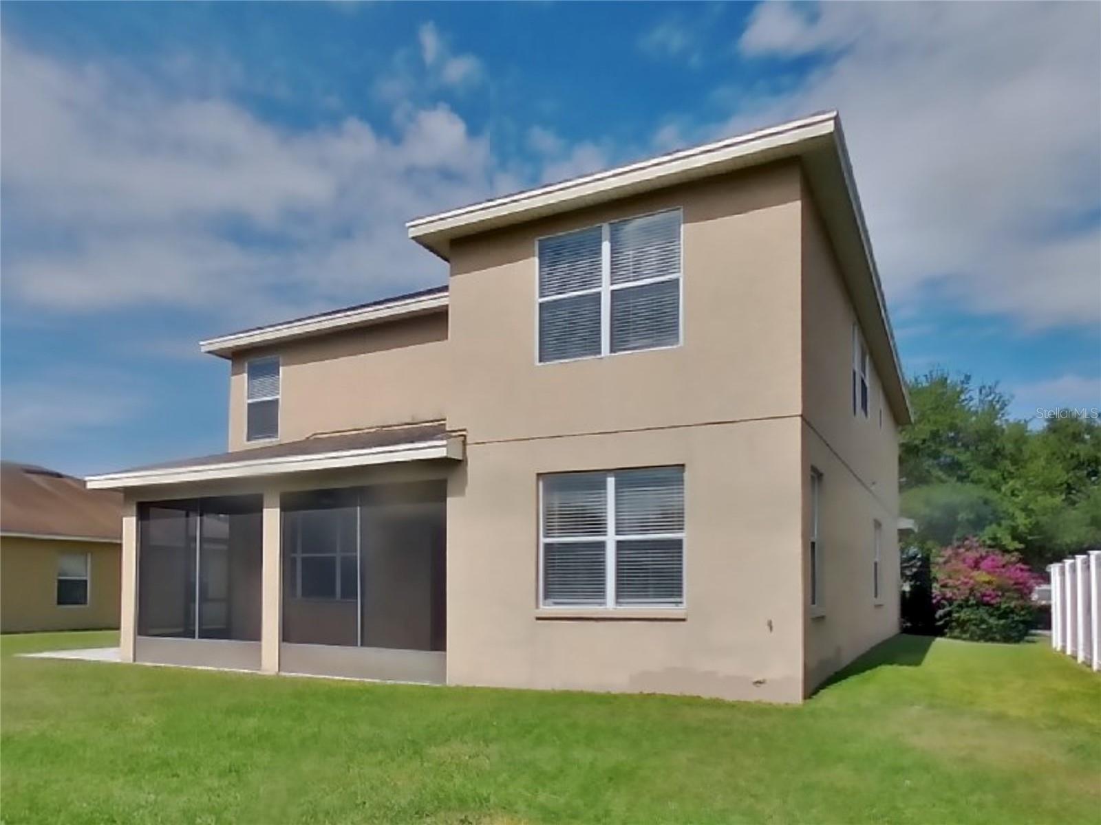 BROOKFIELD ESTATES - Residential Lease