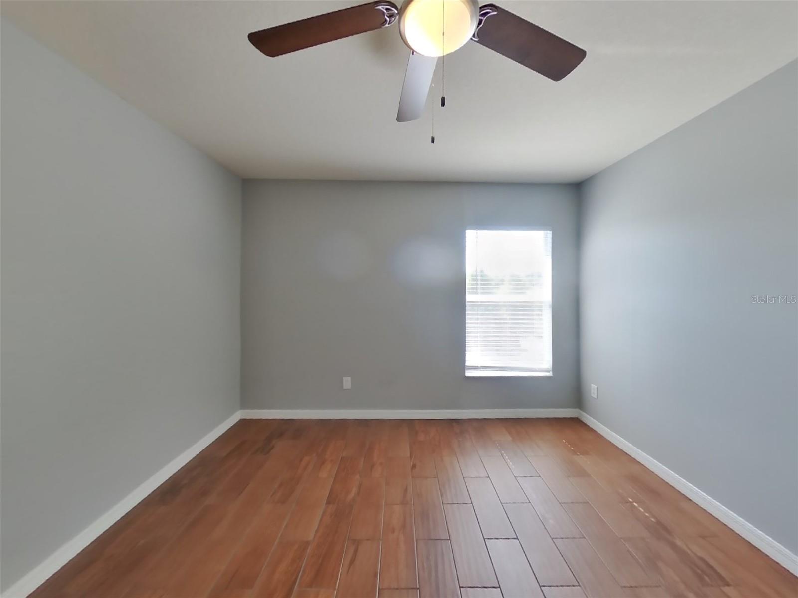 BROOKFIELD ESTATES - Residential Lease