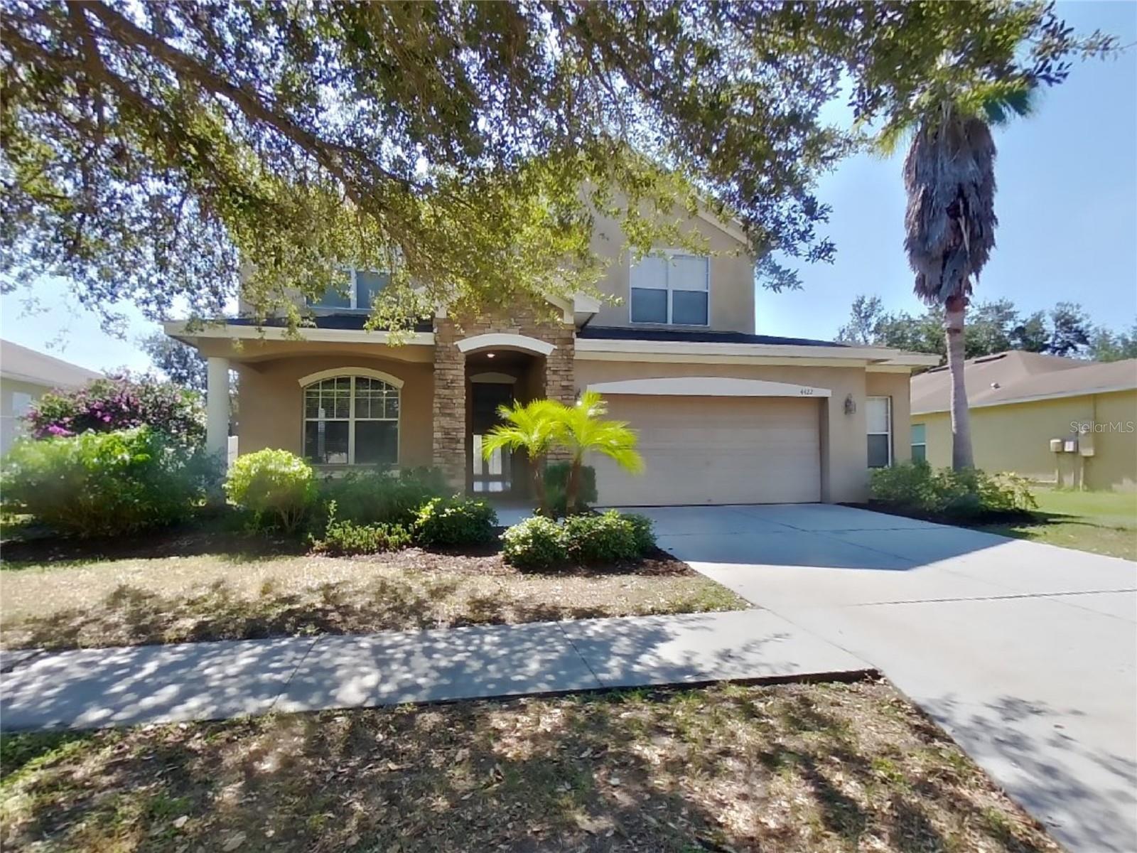 BROOKFIELD ESTATES - Residential Lease