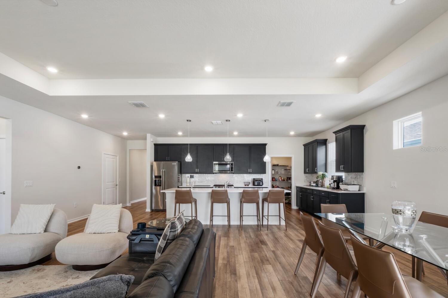 DEL WEBB OASIS PH 3 - Residential Lease