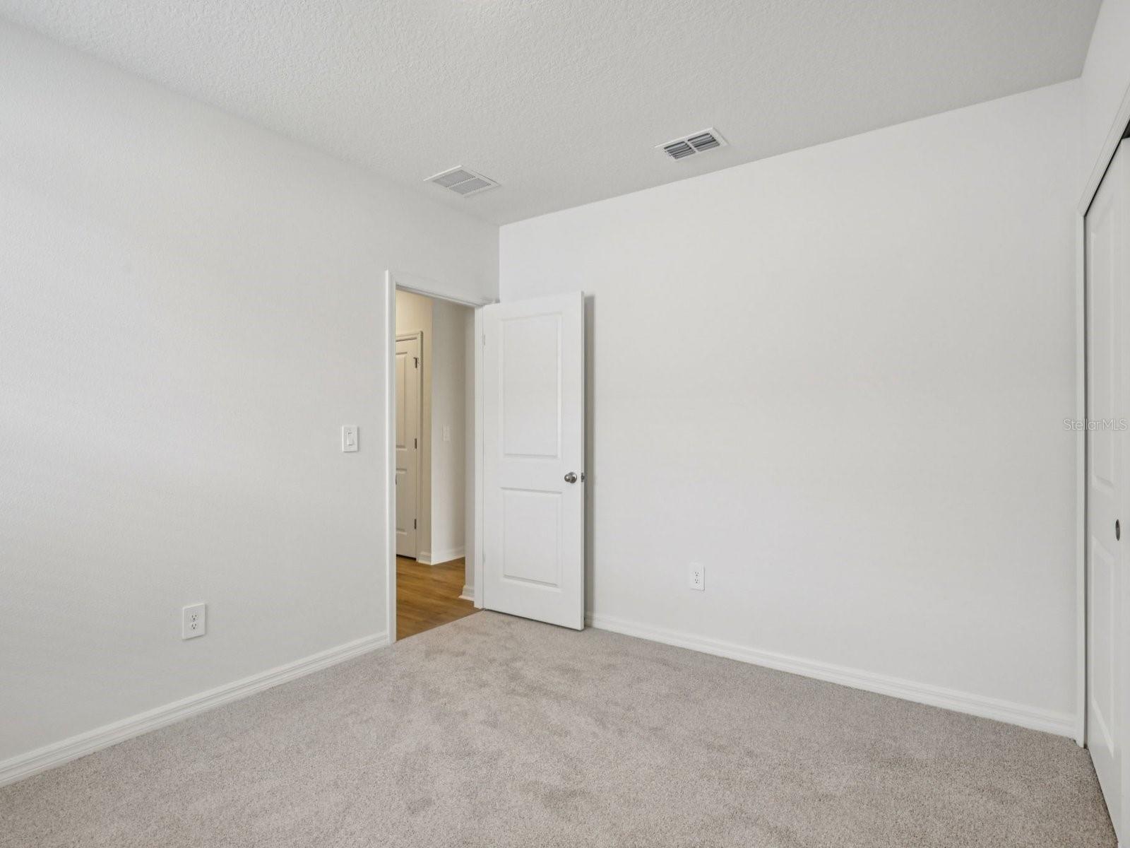 MAGNOLIA BAY - Residential