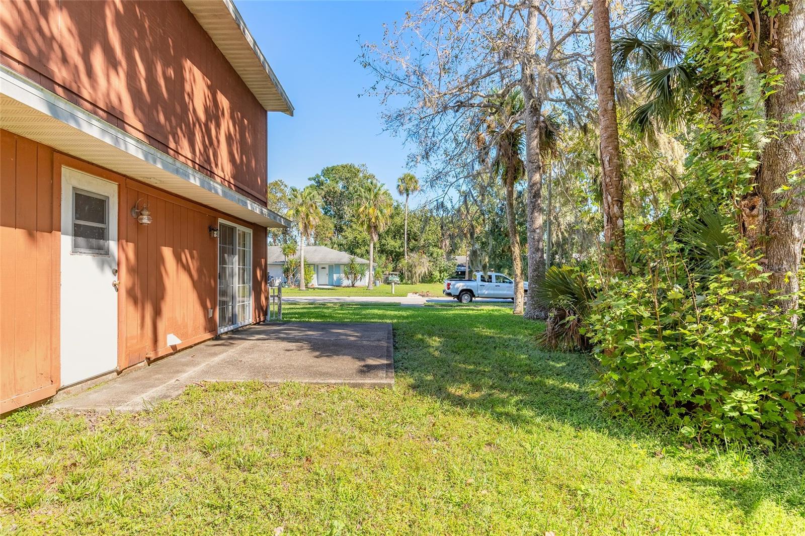 SOUTHERN OAKS - Residential