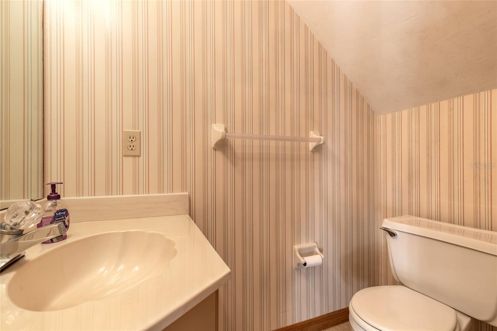 SOUTHERN OAKS - Residential