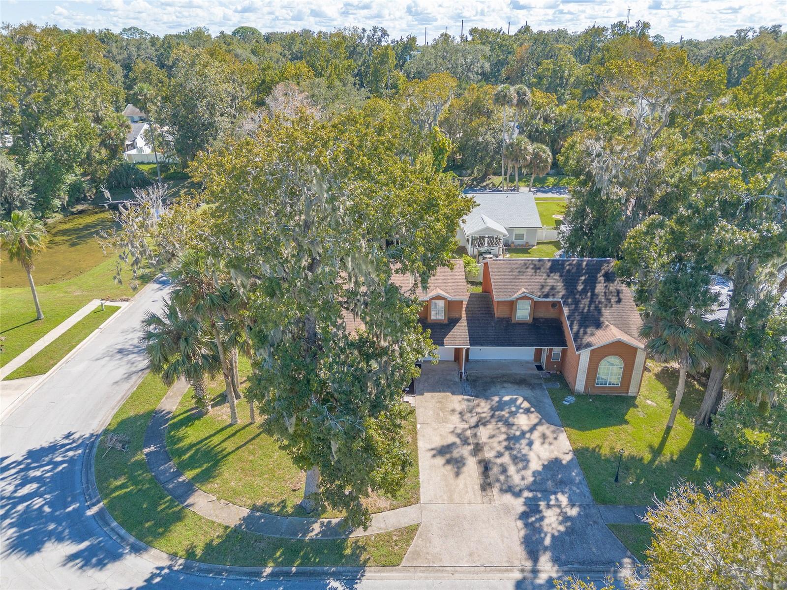 SOUTHERN OAKS - Residential