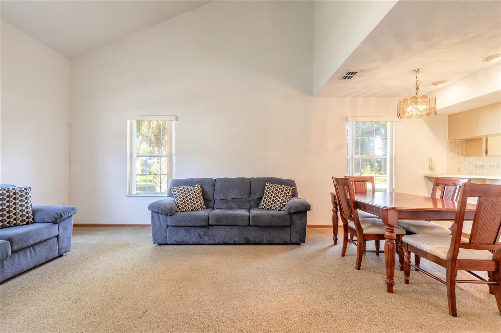 SOUTHERN OAKS - Residential