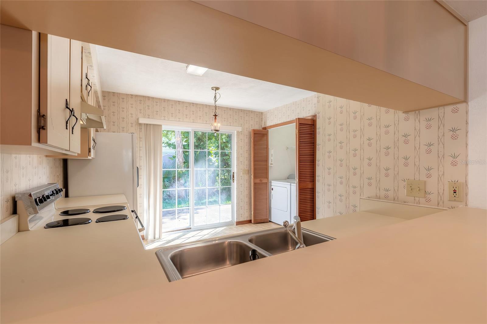 SOUTHERN OAKS - Residential