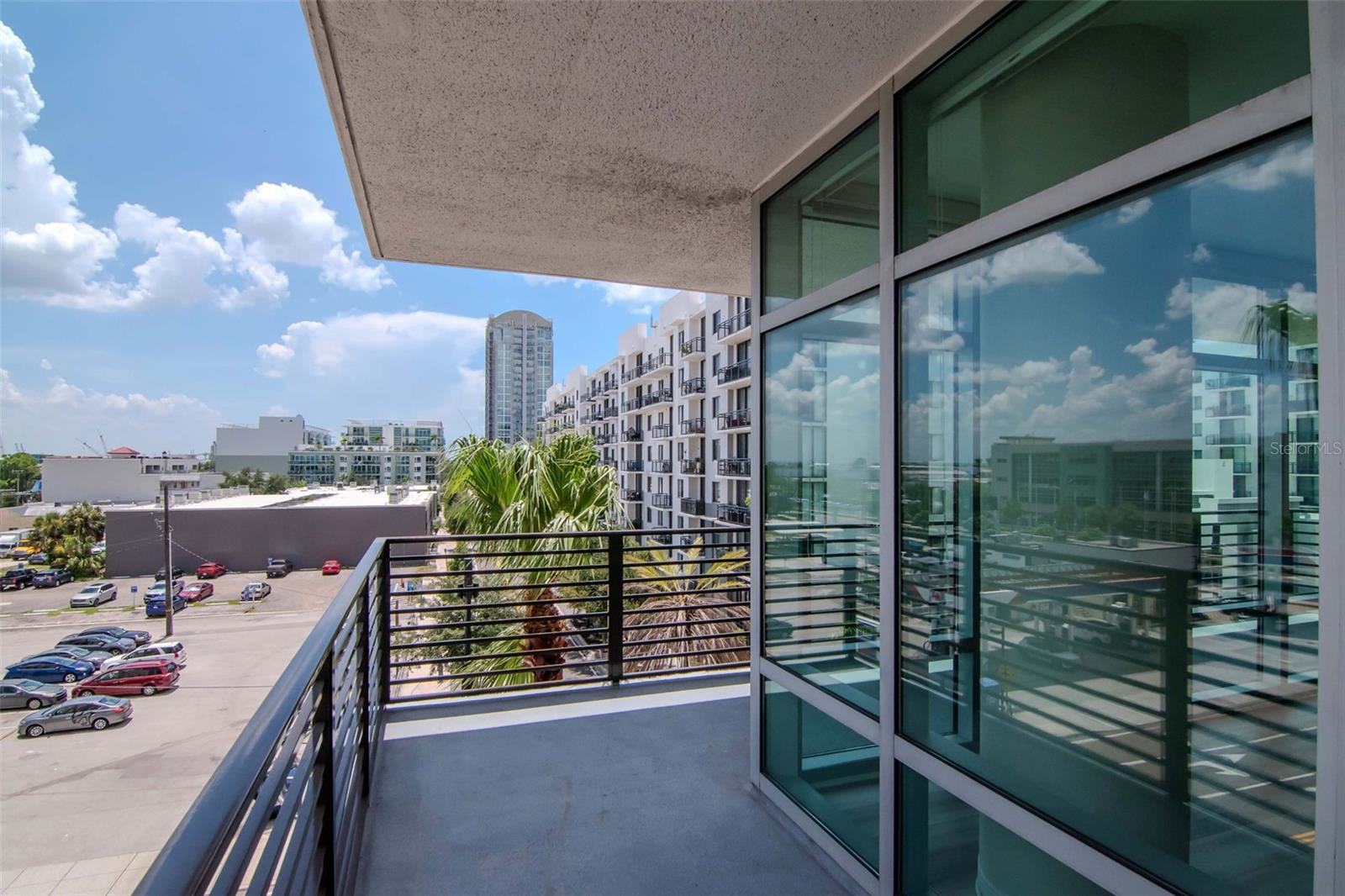GRAND CENTRAL AT KENNEDY RESID - Residential