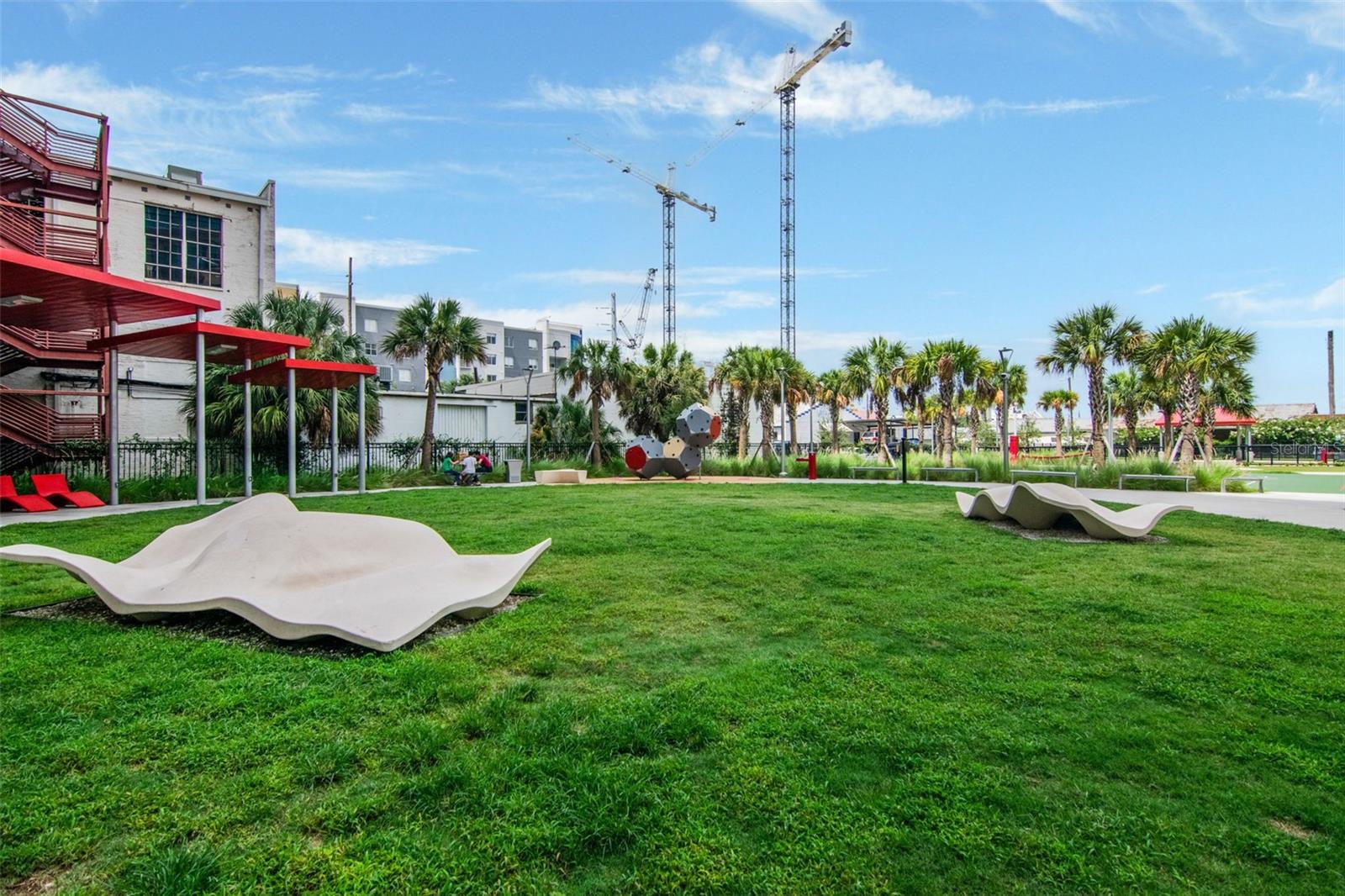 GRAND CENTRAL AT KENNEDY RESID - Residential