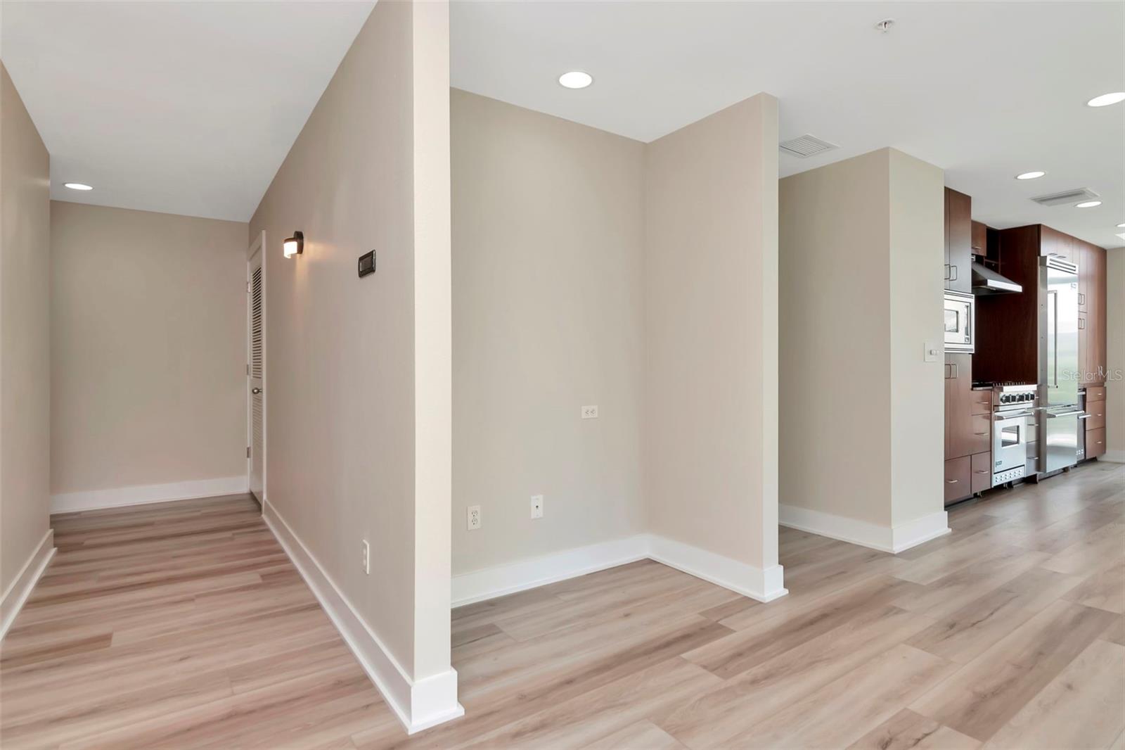 GRAND CENTRAL AT KENNEDY RESID - Residential