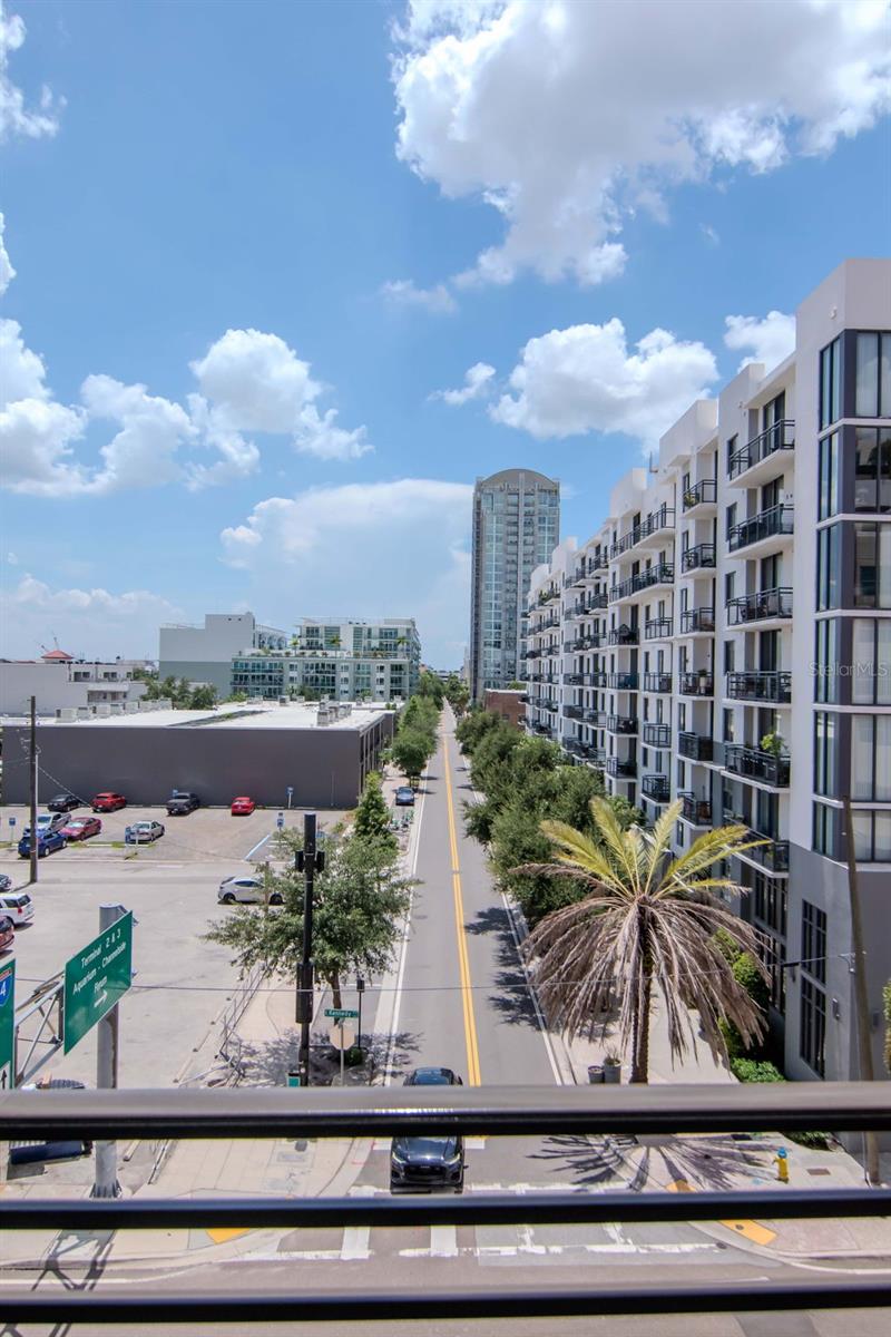 GRAND CENTRAL AT KENNEDY RESID - Residential