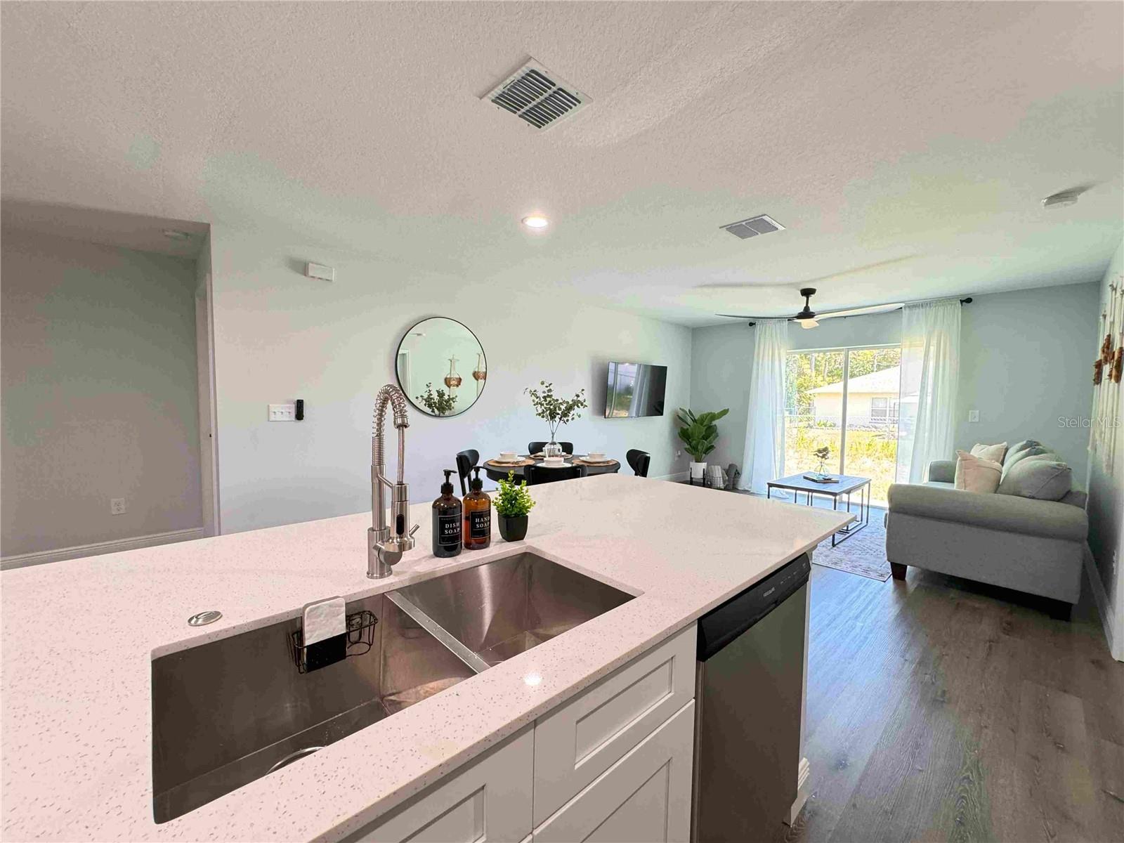 14 FIR TRAIL WAY