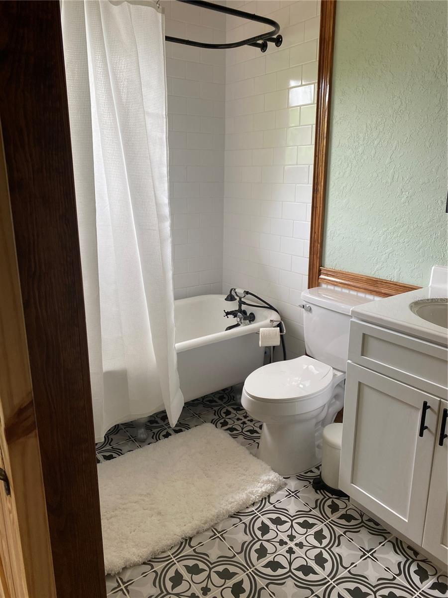 BONNIEHAVEN - Commercial Sale