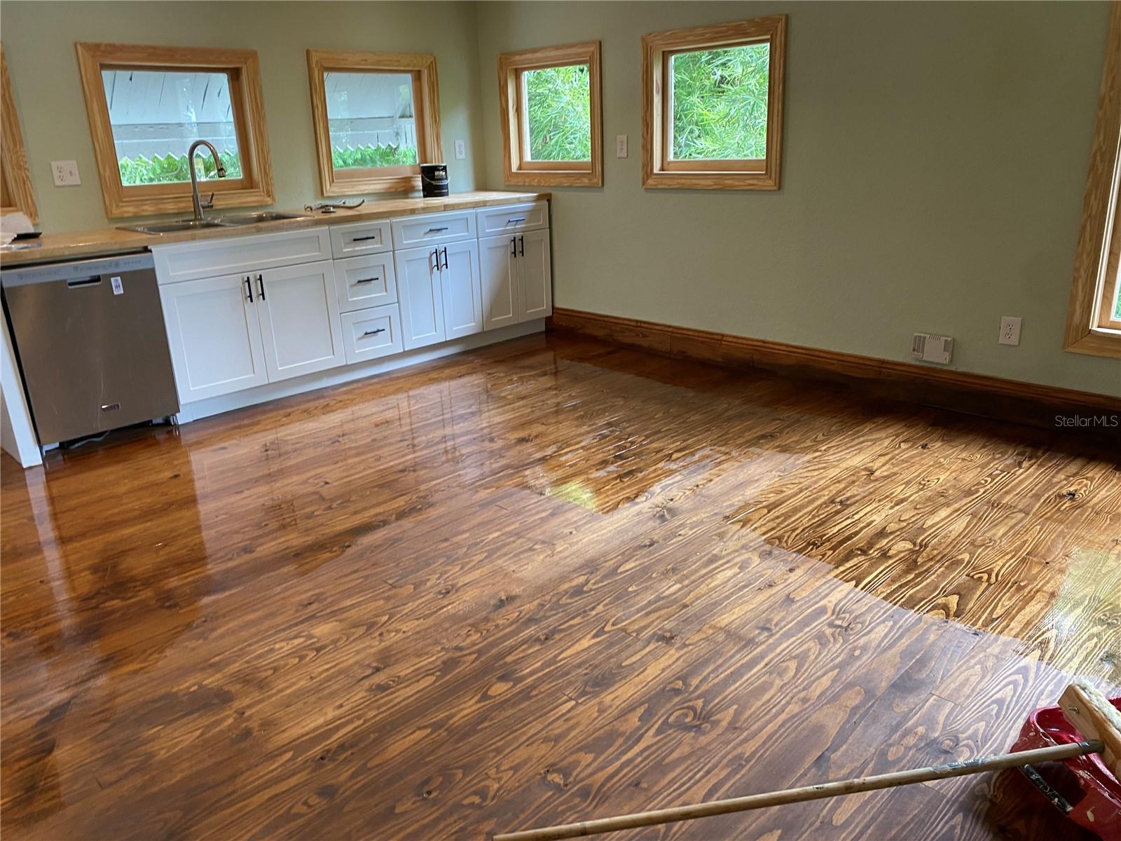 BONNIEHAVEN - Commercial Sale