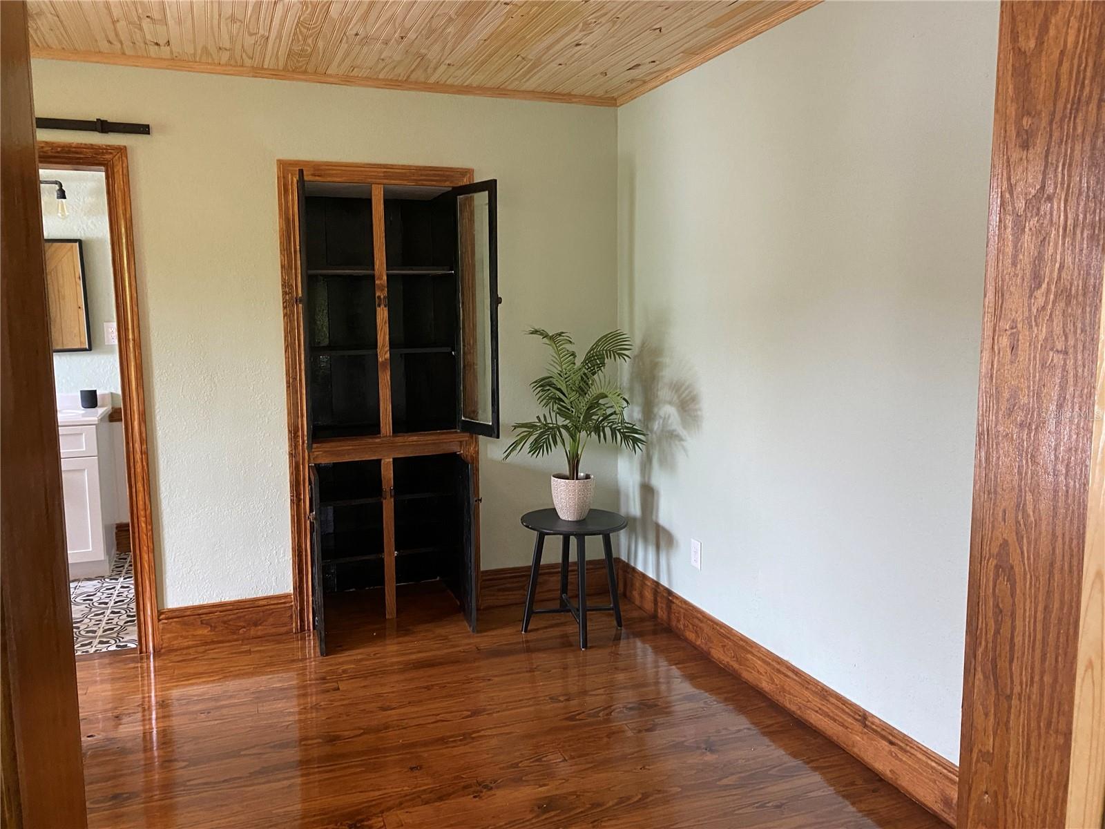 BONNIEHAVEN - Commercial Sale