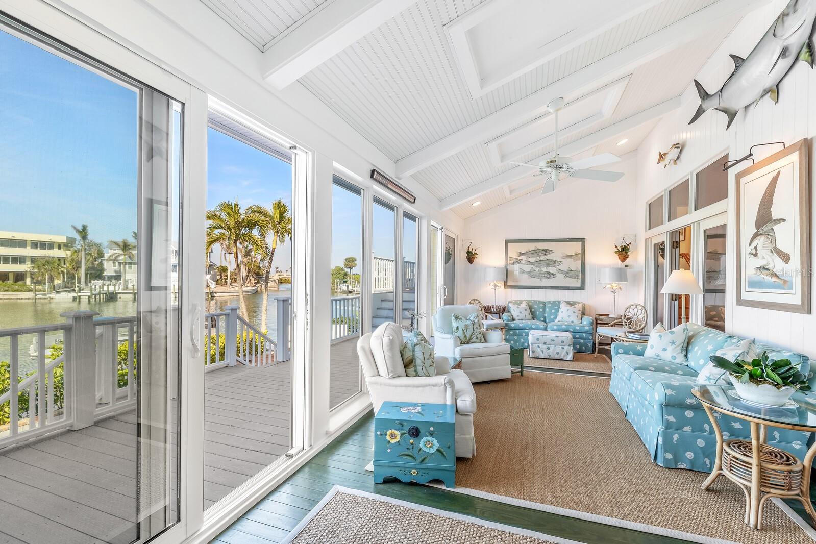 HARBOR DRIVE WATERWAYS - Residential