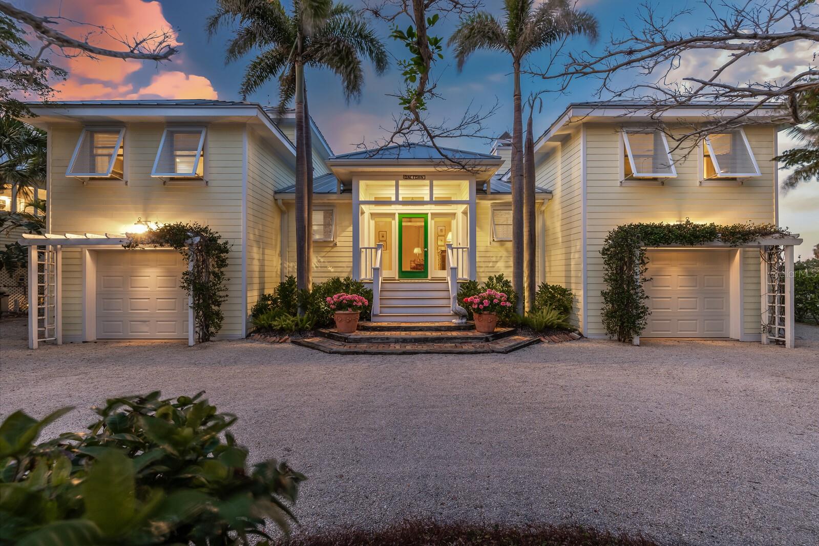 HARBOR DRIVE WATERWAYS - Residential