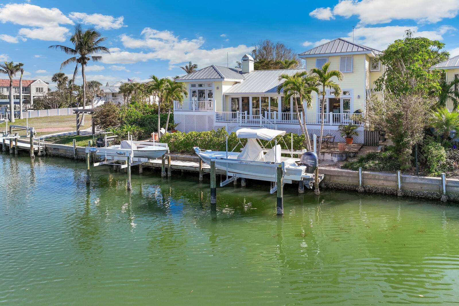 HARBOR DRIVE WATERWAYS - Residential