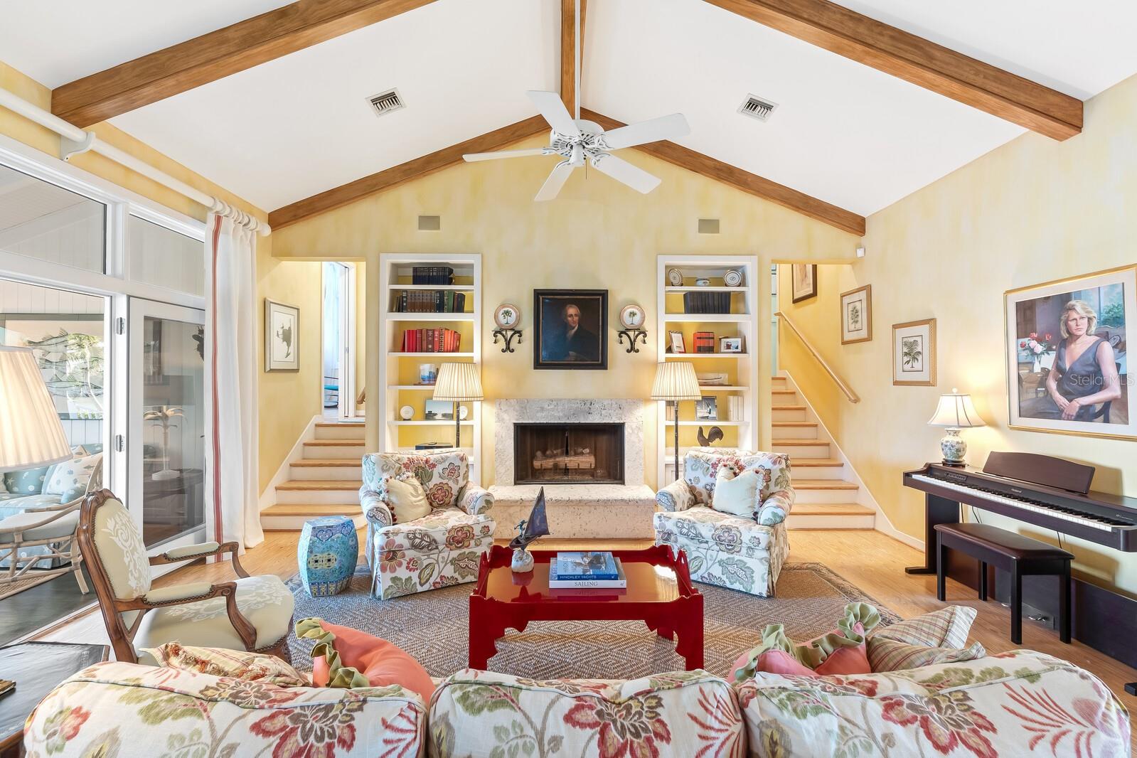 HARBOR DRIVE WATERWAYS - Residential