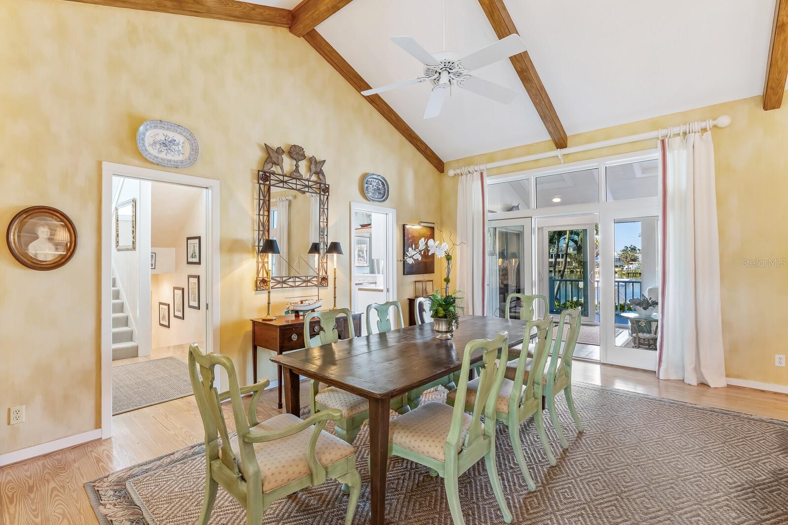 HARBOR DRIVE WATERWAYS - Residential