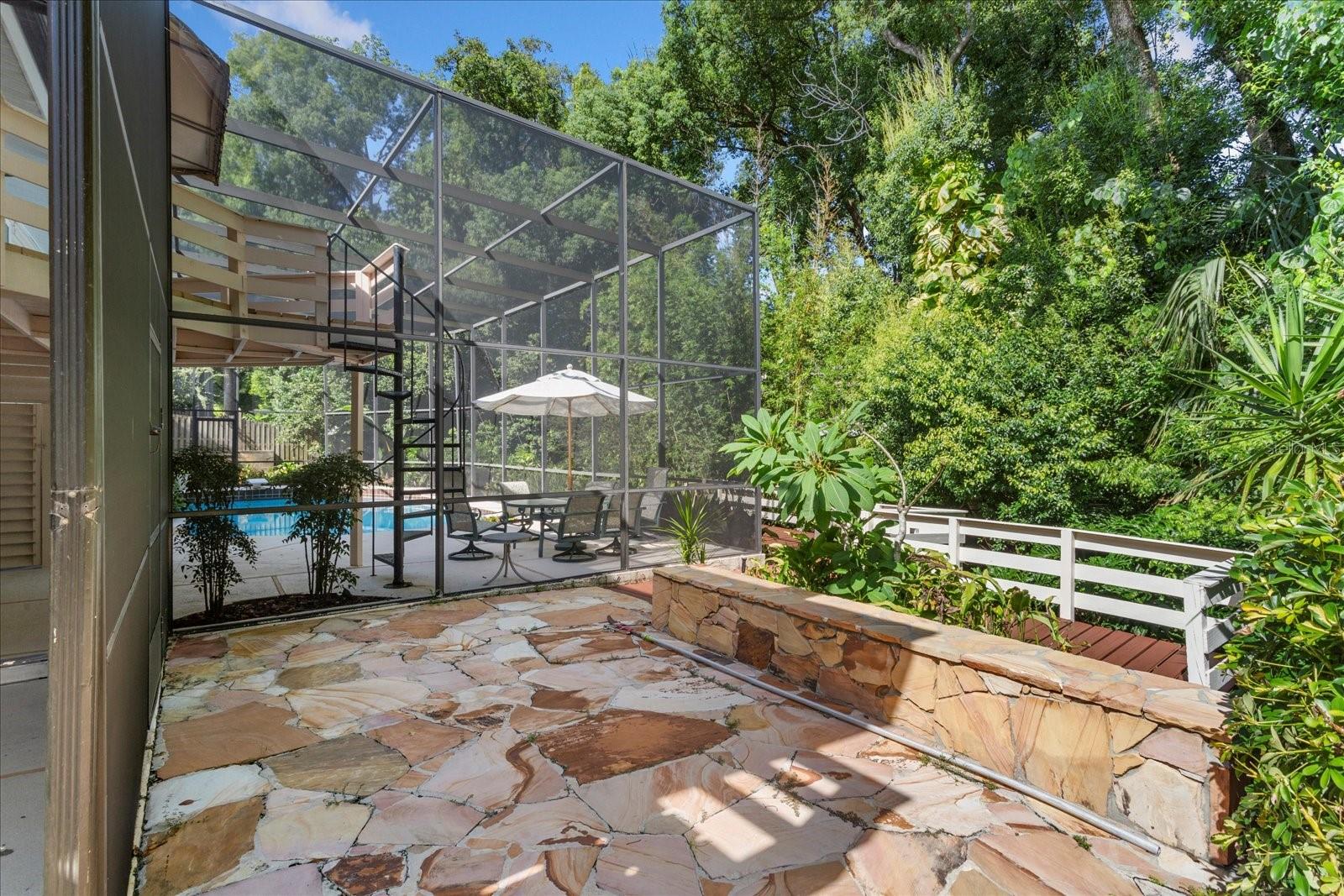 DOMMERICH WOODS - Residential