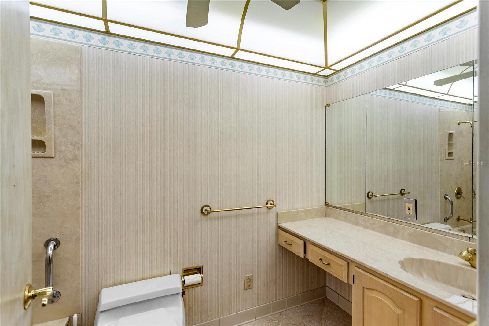 DOMMERICH WOODS - Residential