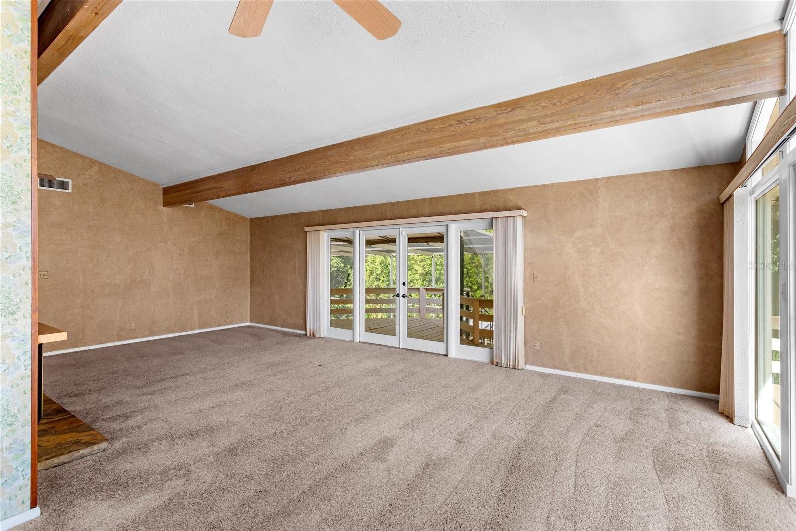 DOMMERICH WOODS - Residential