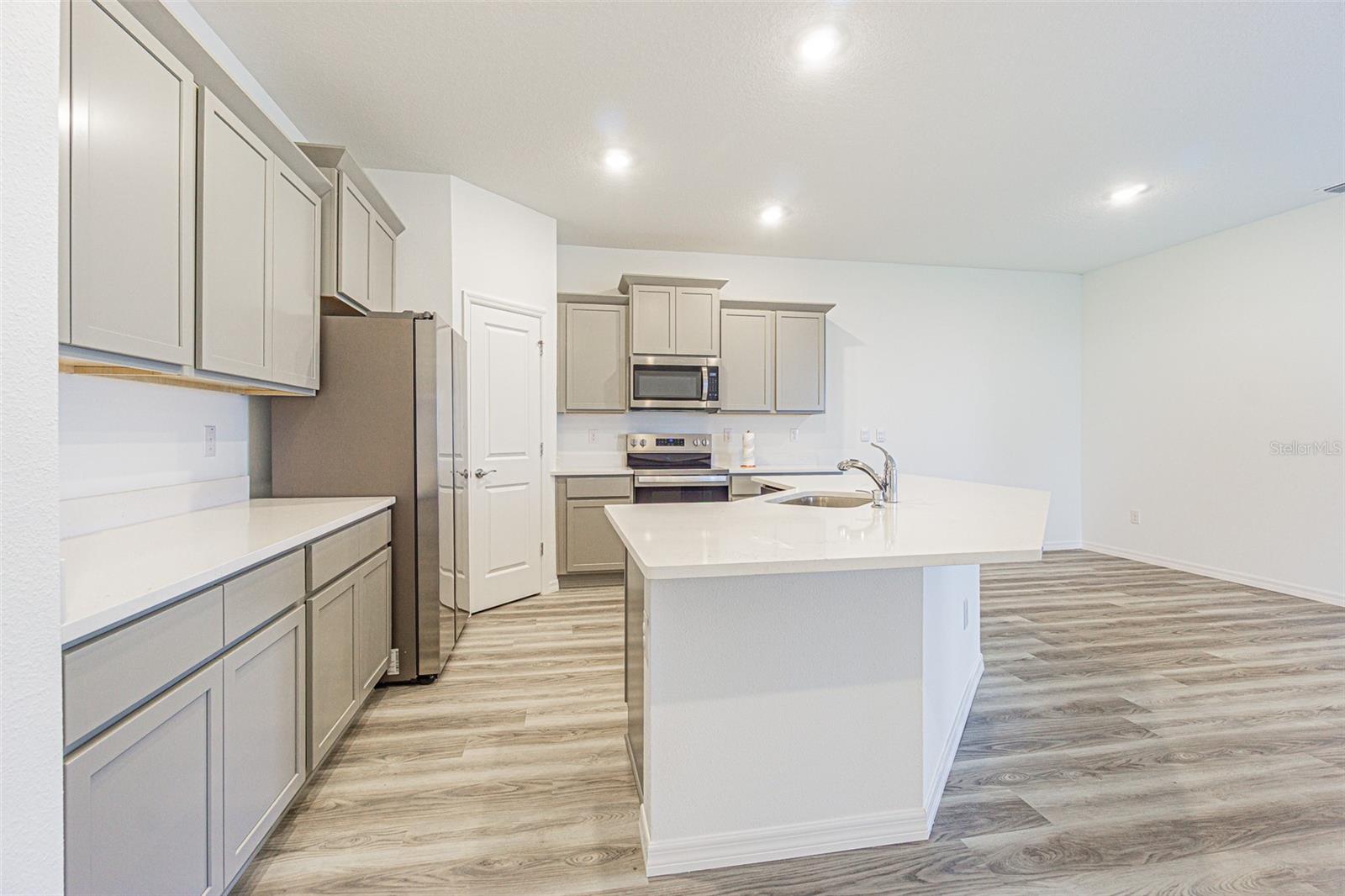 TOWNS/WOODSDALE PH 1 - Residential Lease