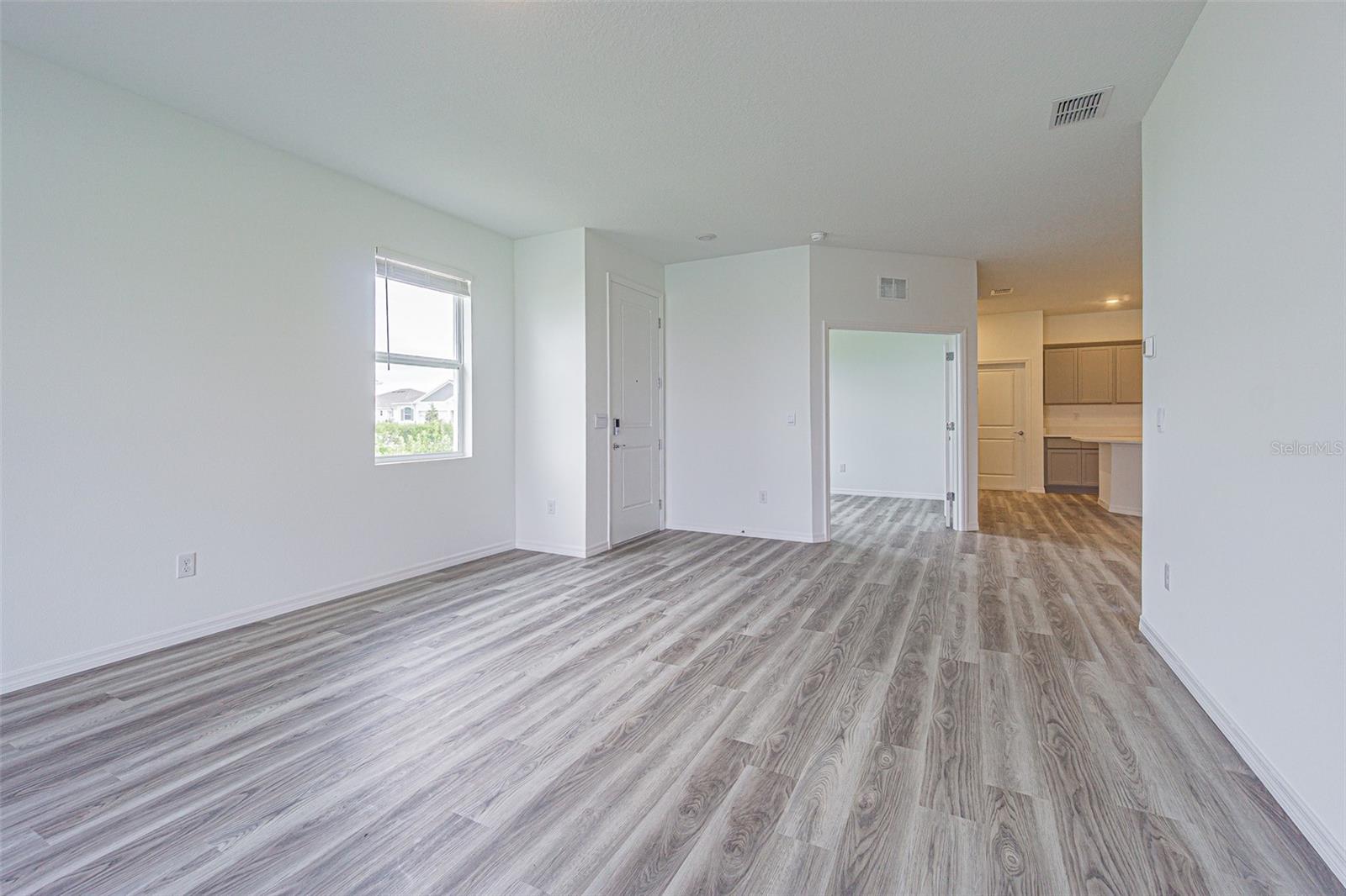 TOWNS/WOODSDALE PH 1 - Residential Lease