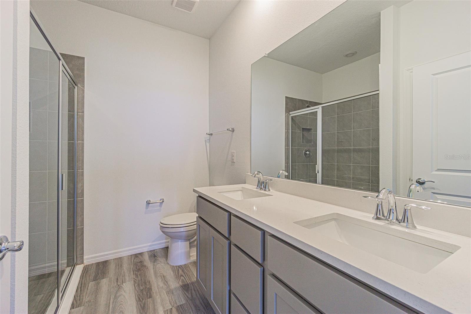 TOWNS/WOODSDALE PH 1 - Residential Lease