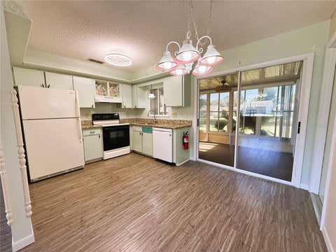 Tiny photo for 11140 SW 75th Avenue, Ocala, FL 34476 (MLS # OM734425)