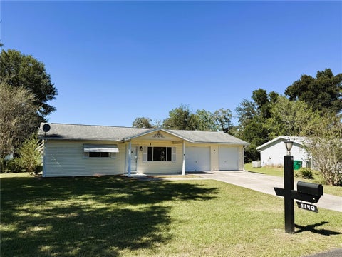 Tiny photo for 11140 SW 75th Avenue, Ocala, FL 34476 (MLS # OM734425)