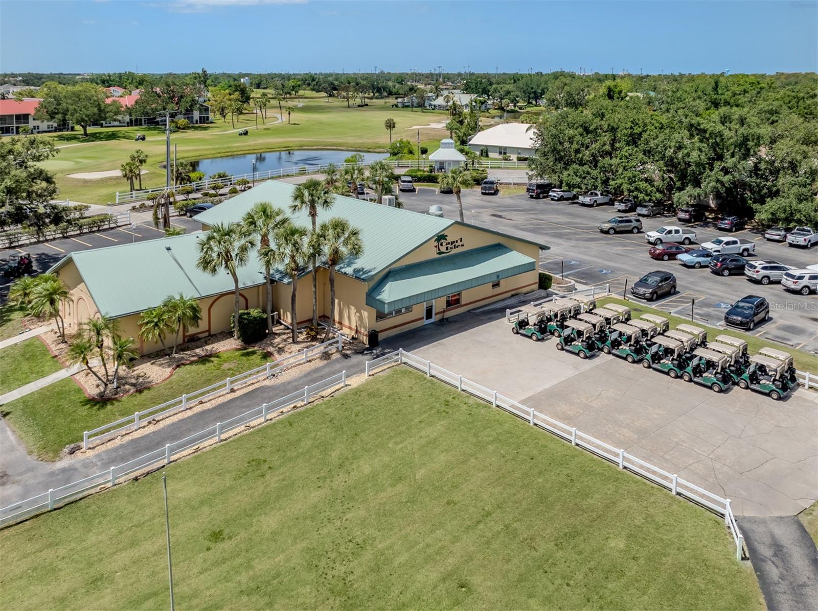 GREENVIEW VILLAS - Residential