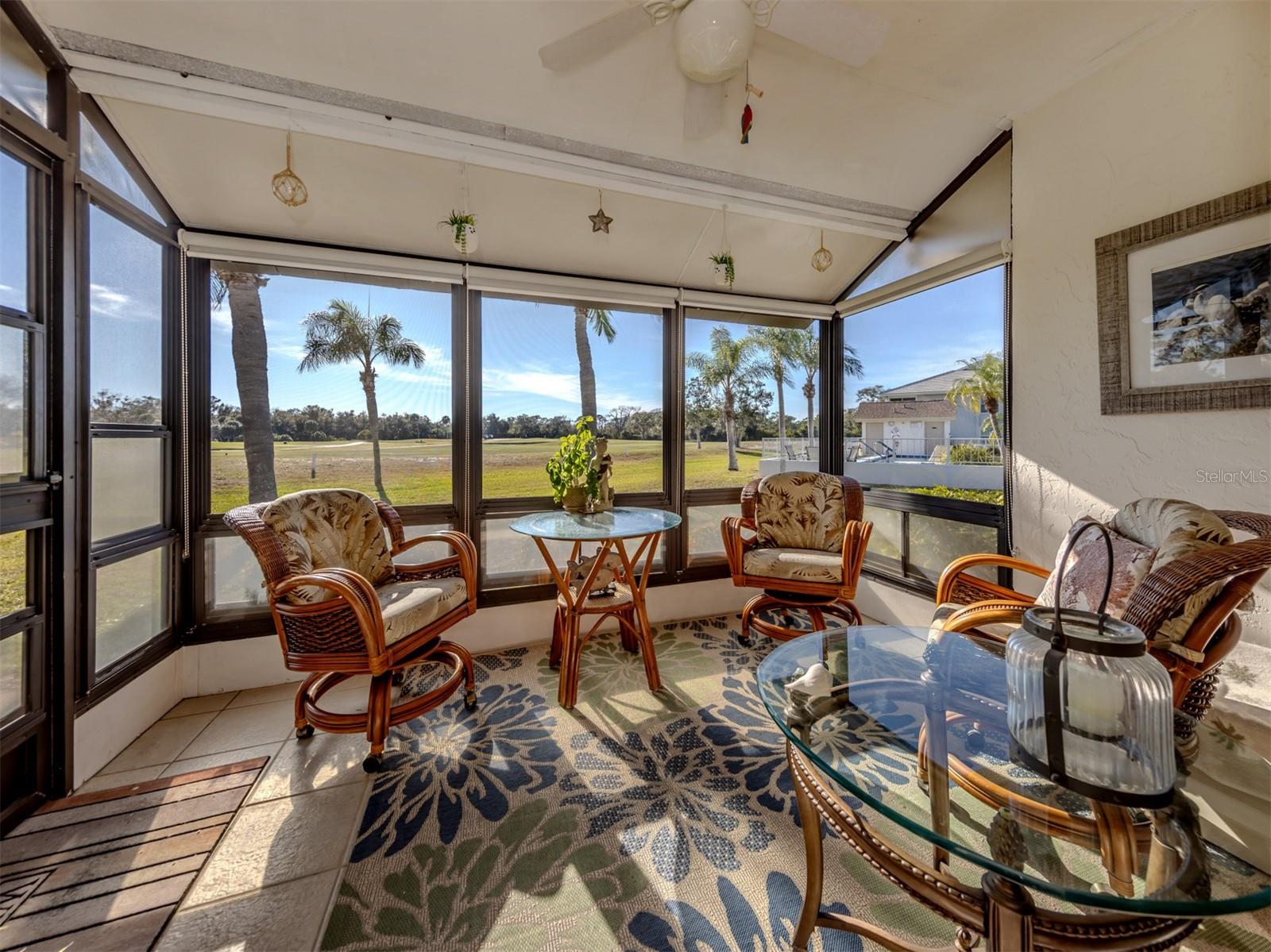 GREENVIEW VILLAS - Residential