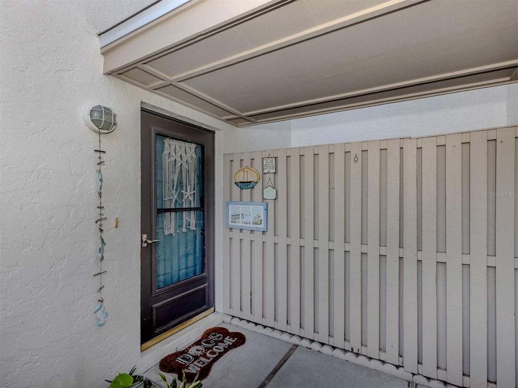 Photo of 1027 Capri Isles Boulevard #20, Venice, FL 34292 (MLS # N6142717)