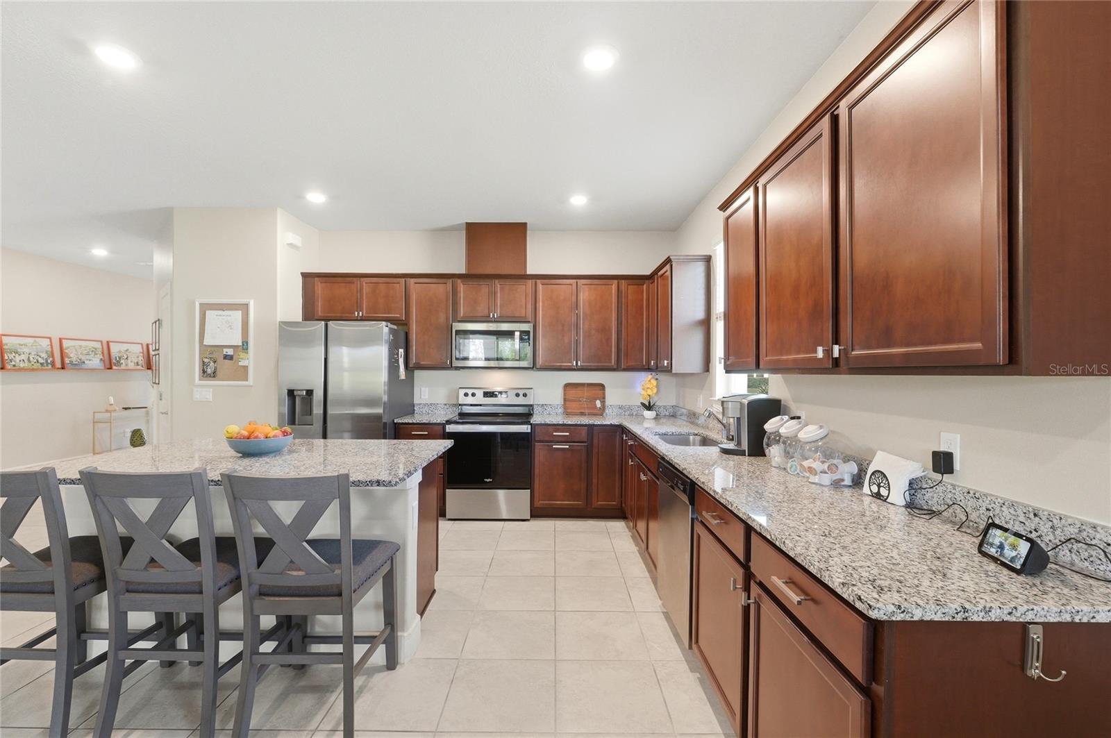 LIVE OAK LAKE PH 2 - Residential