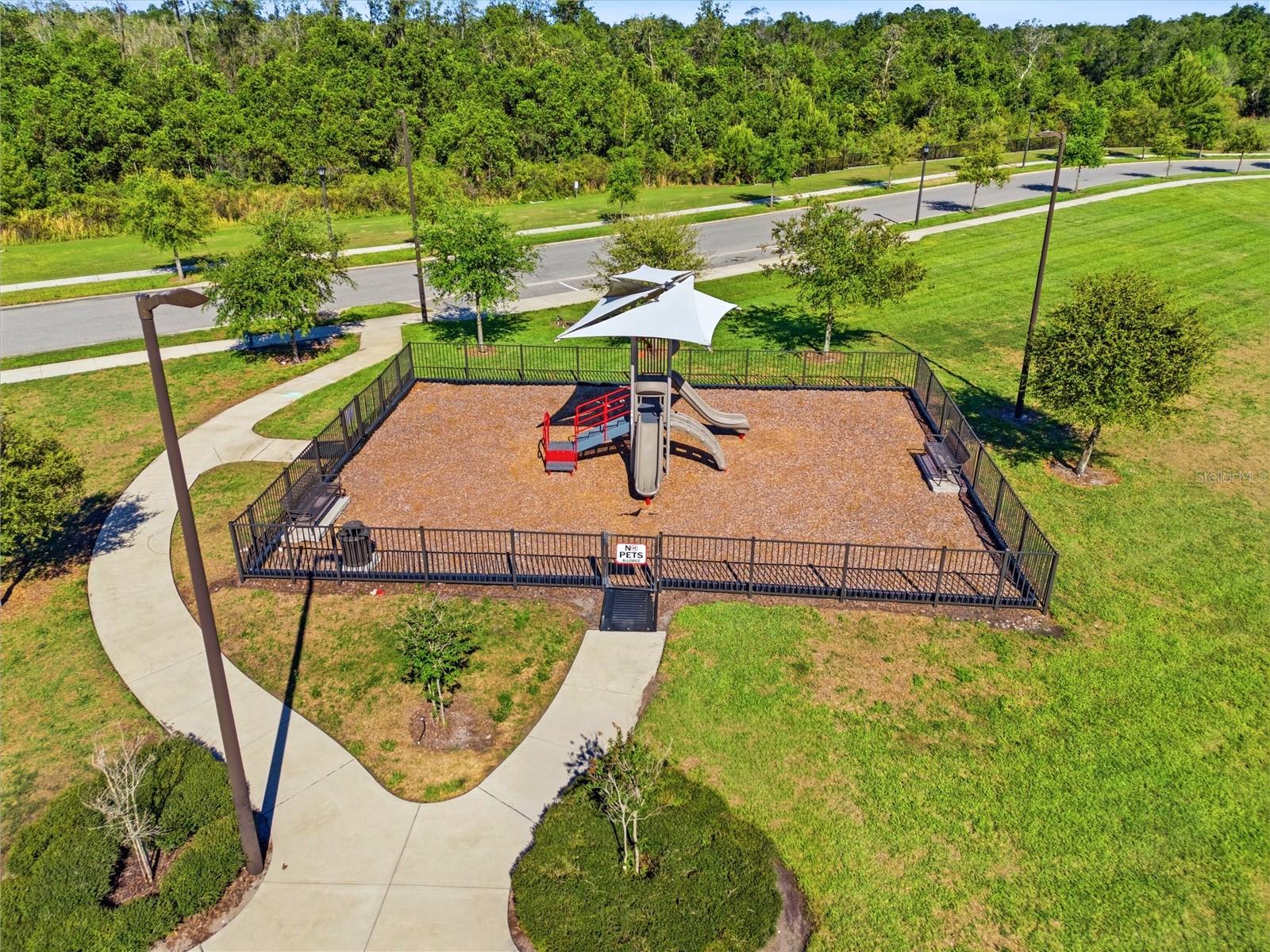 LIVE OAK LAKE PH 2 - Residential