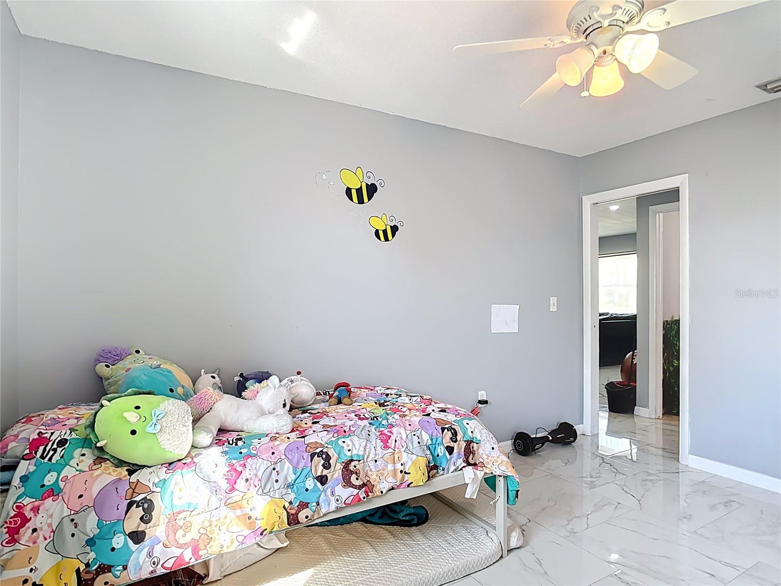 EAST VENICE - Residential