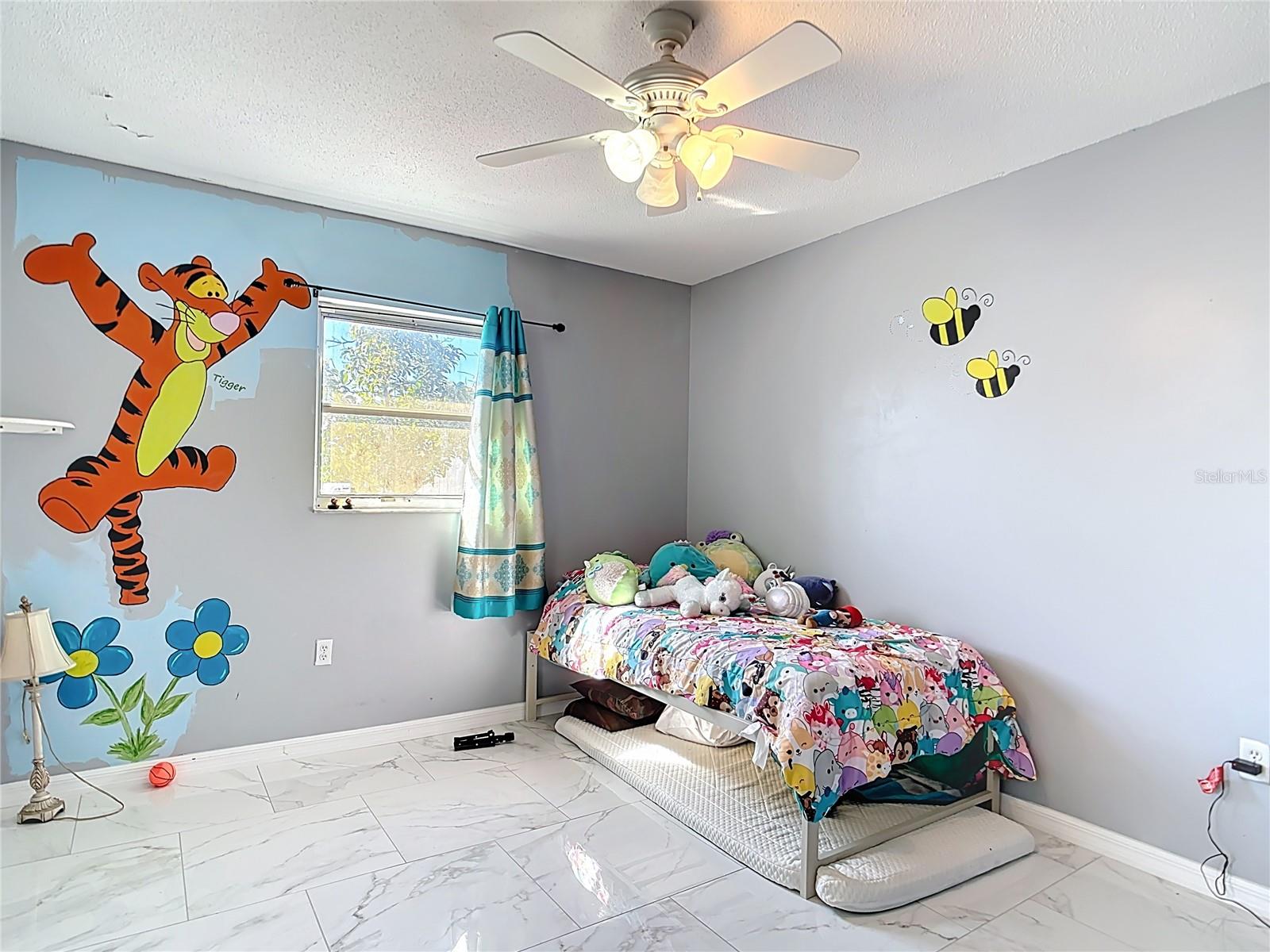 EAST VENICE - Residential