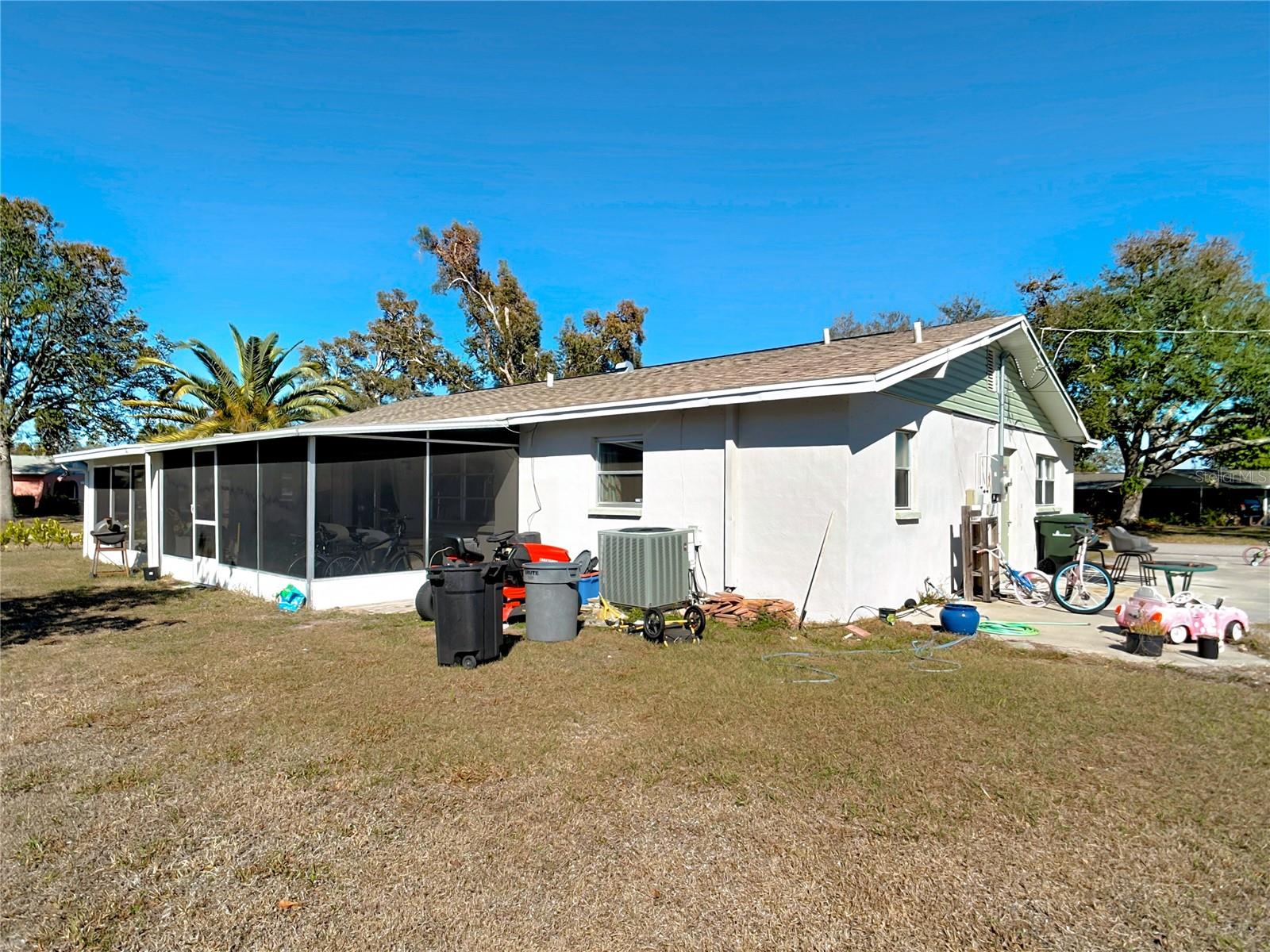 EAST VENICE - Residential