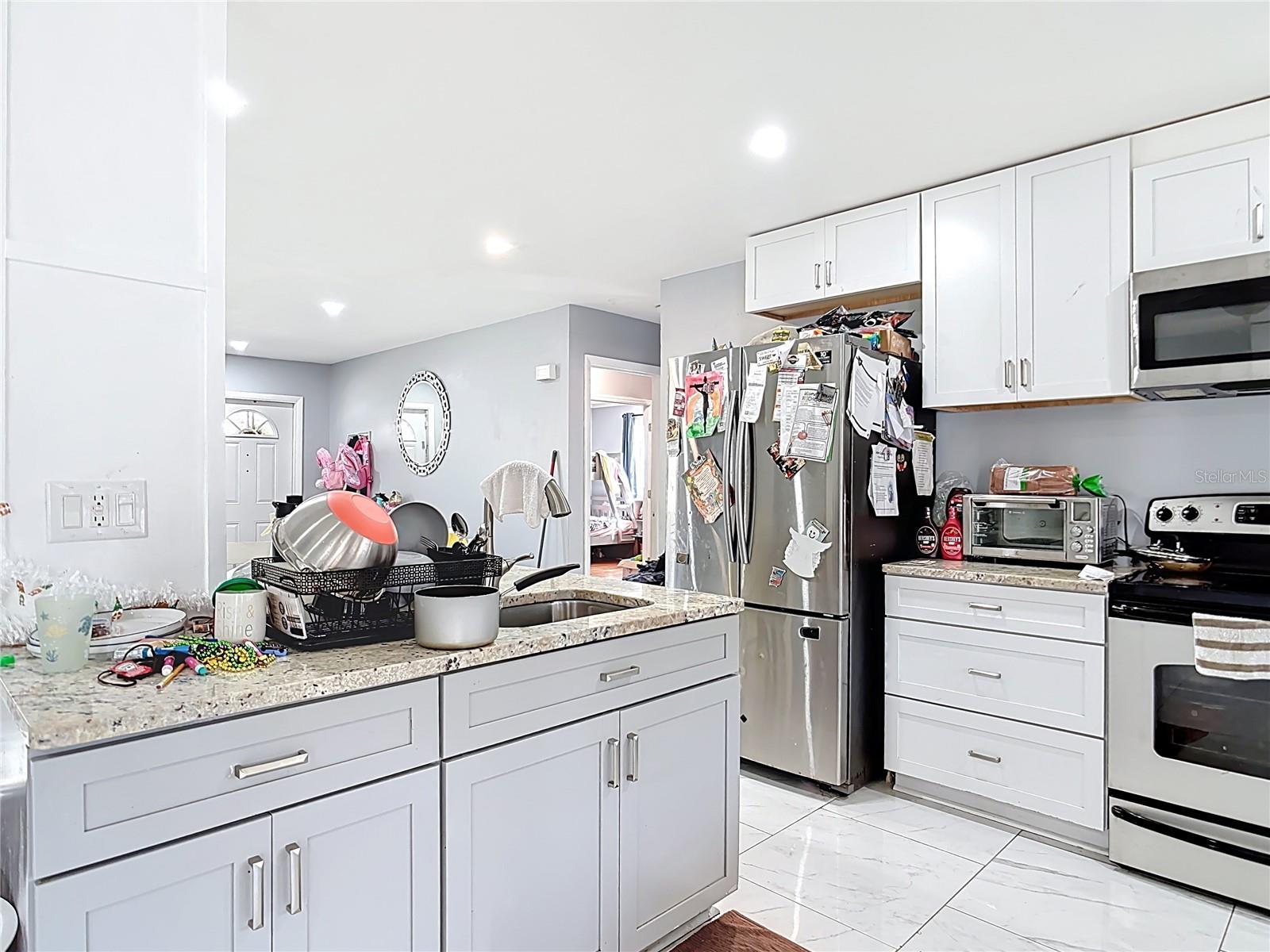 EAST VENICE - Residential