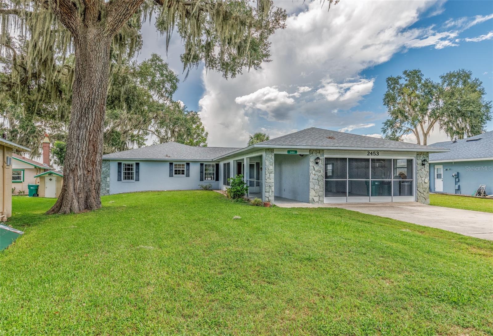 Lakefront, Lakefront views of beautiful Lake Hernando. Such wonderful, captivating views of the waterfront and the Blue Heron, Ibis and Sandhill Cranes from you back porch. This 3 bedroom 2 bath home (built in 1998) includes a 4 car garage that is 2 cars deep, large screened porch. New roof shingles in October 2020, and new HVAC system in 2022. Also included is a shed with room for your lawn equipment etc. Welcome home to the best of Florida nature.
