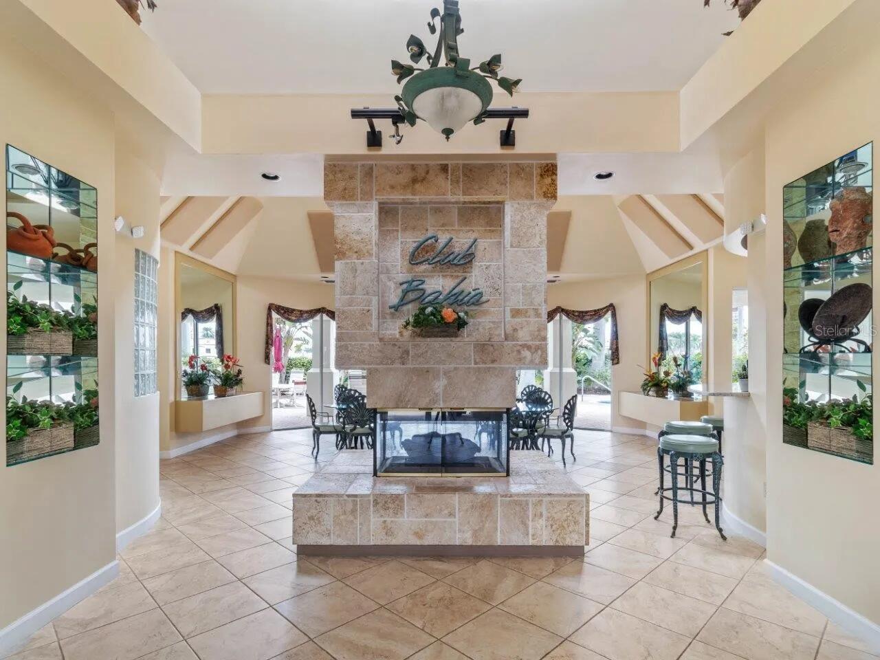 BAHIA VISTA UNIT IV - Residential