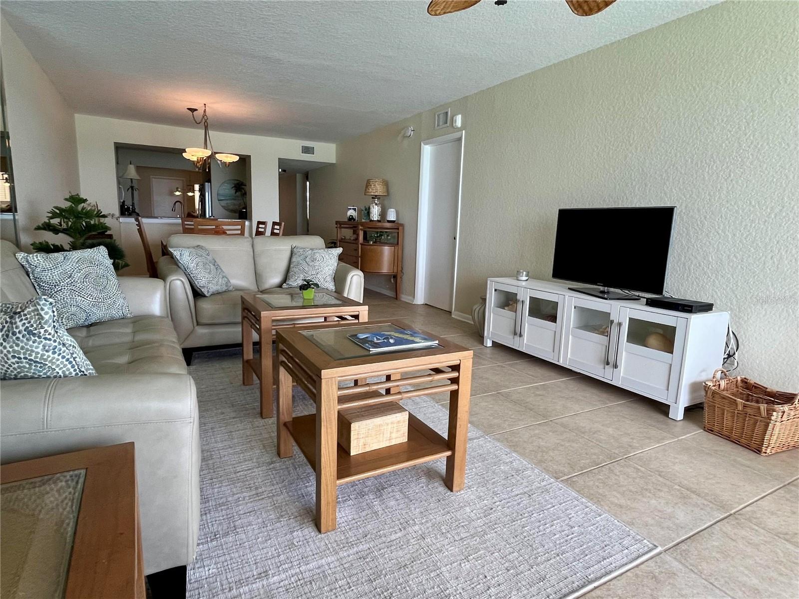 BAHIA VISTA UNIT IV - Residential