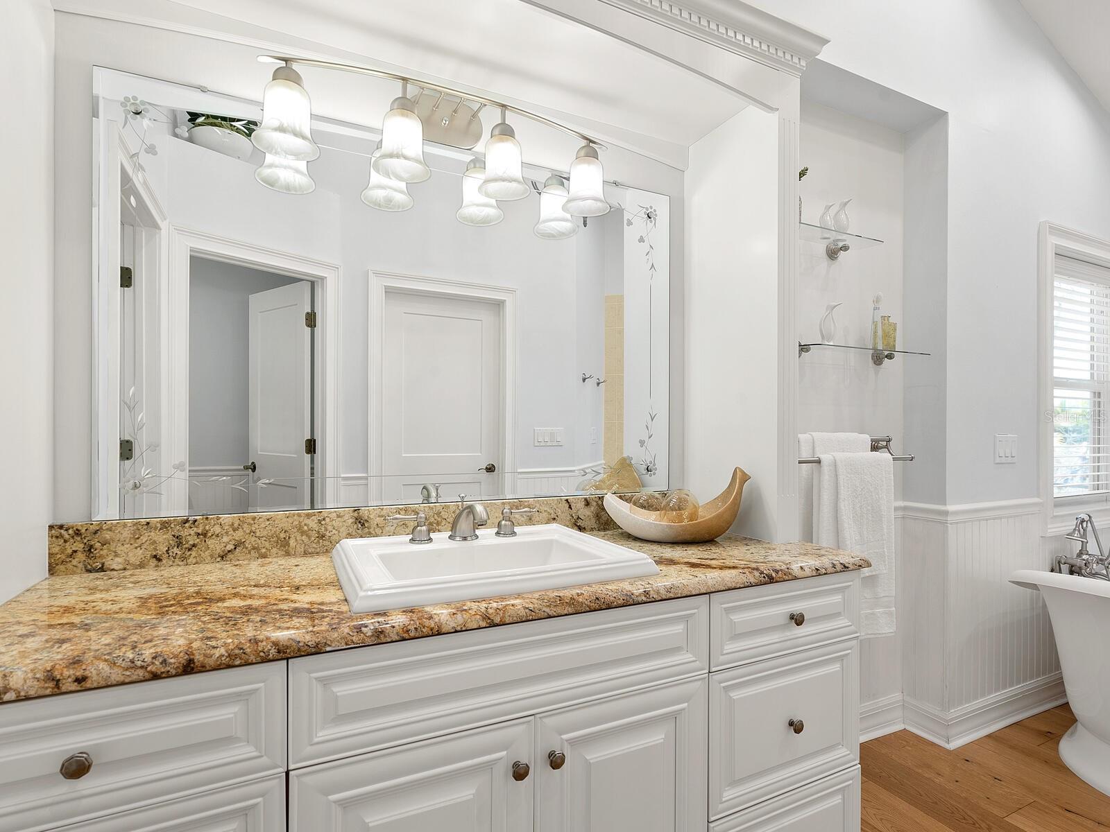 PRINCES GATE - Residential