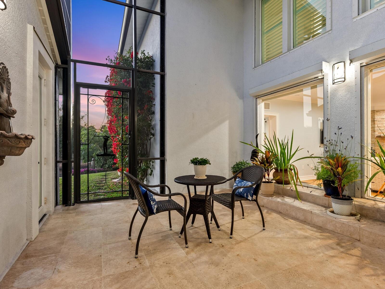 PRINCES GATE - Residential