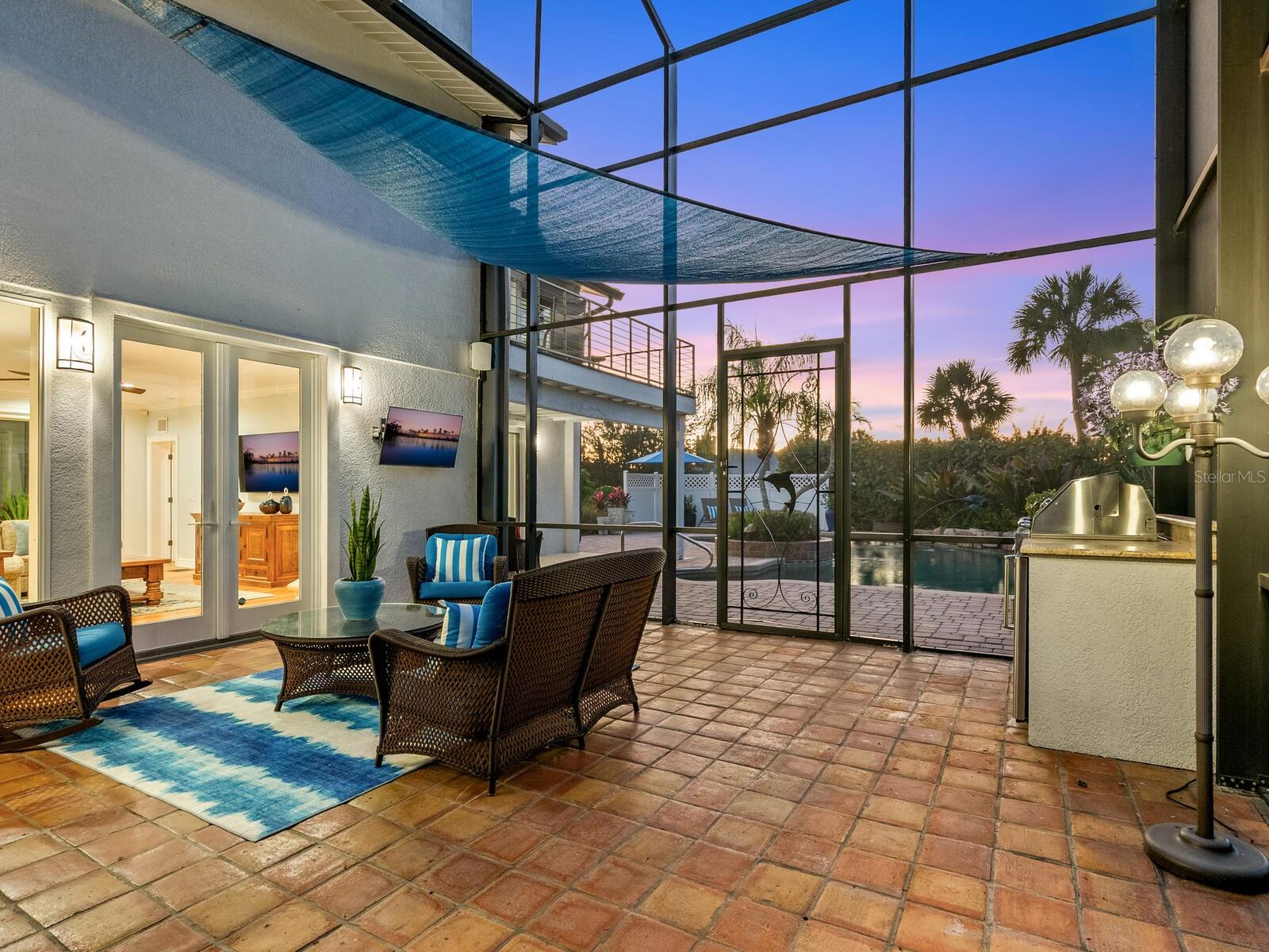 PRINCES GATE - Residential