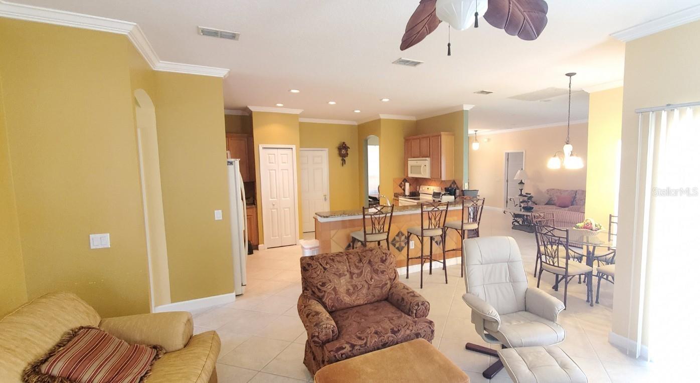 BELLALAGO PH 3 - Residential Lease