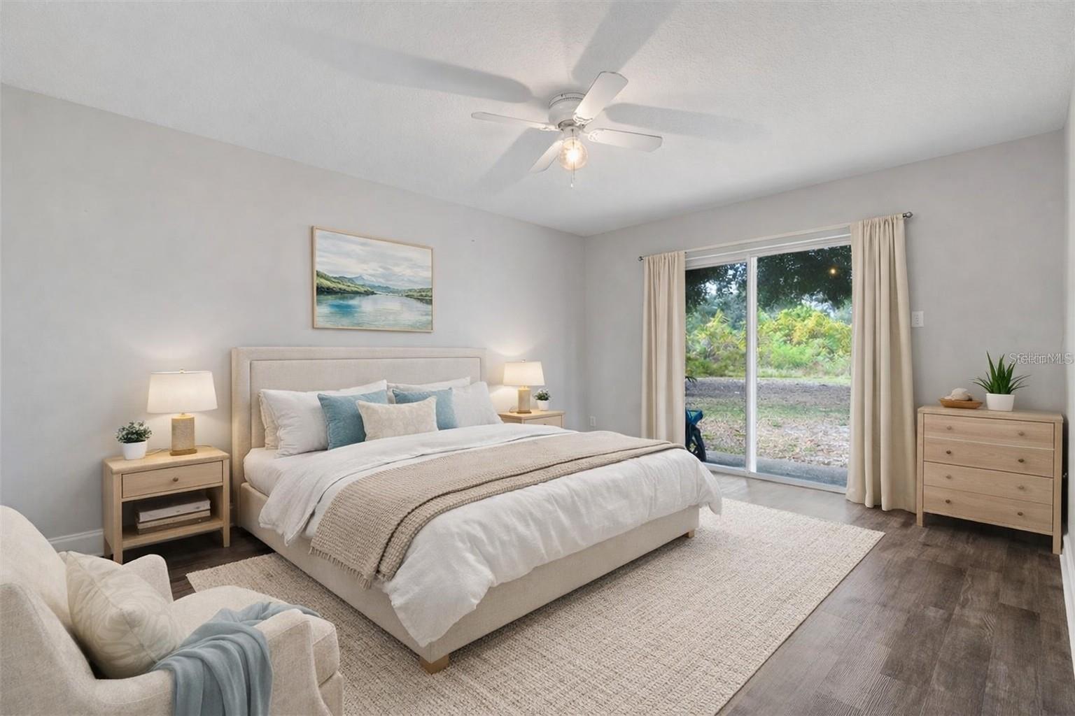 GROVELAND HIDDEN LAKES ESTATES - Residential