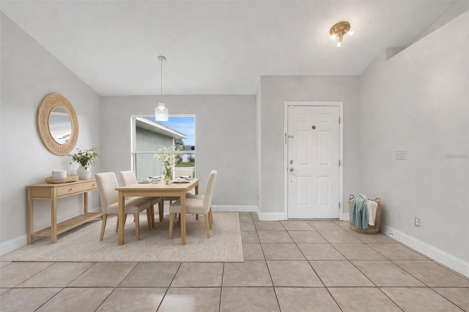 GROVELAND HIDDEN LAKES ESTATES - Residential